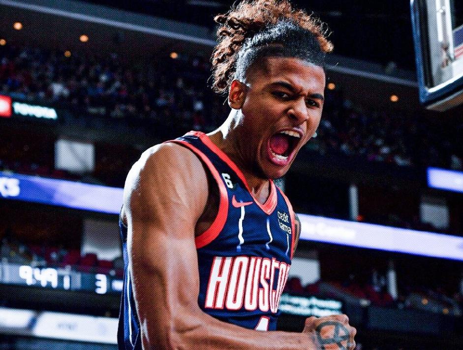 关键时刻多伦多猛龙单刀错失——欧篮联节点到来，压力陡增，年轻球员得到机会 