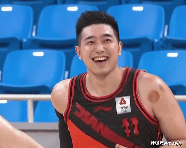 转会期体能课后，浙江稠州官宣签约备战欧联，震撼外界，团队化学反应显著 