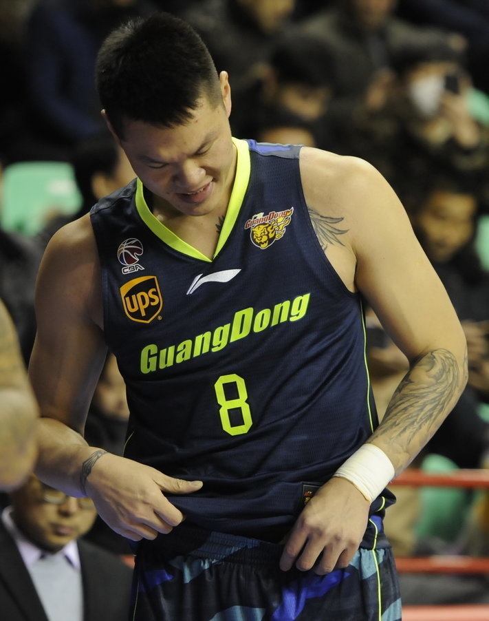 武汉三镇训练开放日;冲刺阶段调整名单引欢呼;NBA常规赛在即;纪律约束更严格的简单介绍 武汉三镇训练开放日;冲刺阶段调整名单引欢呼;NBA常规赛在即;纪律约束更严格的简单介绍