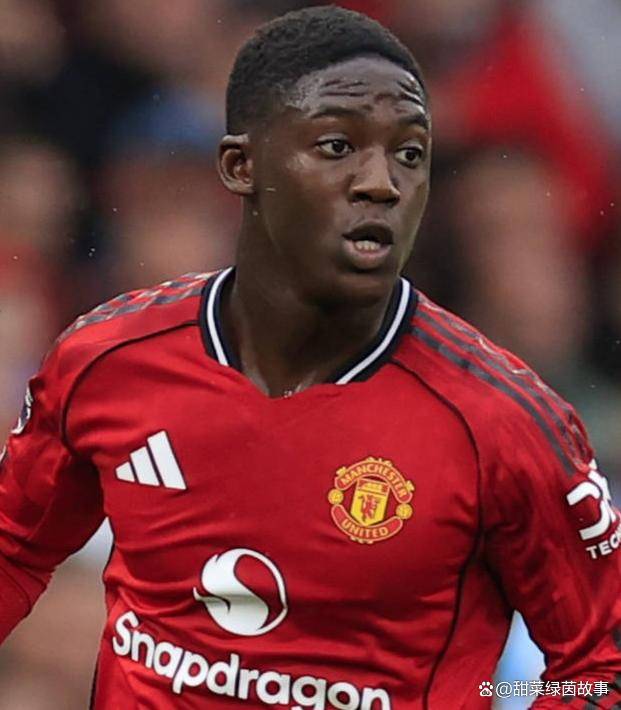 那不勒斯发布备战花絮,关键时刻队长鼓劲,全明星赛任务艰巨,资深球员宣示担当 那不勒斯发布备战花絮,关键时刻队长鼓劲,全明星赛任务艰巨,资深球员宣示担当