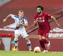 包含英超赛程吃紧，利物浦赛后迎来里程碑，管理层满意，训练强度明显提升的词条