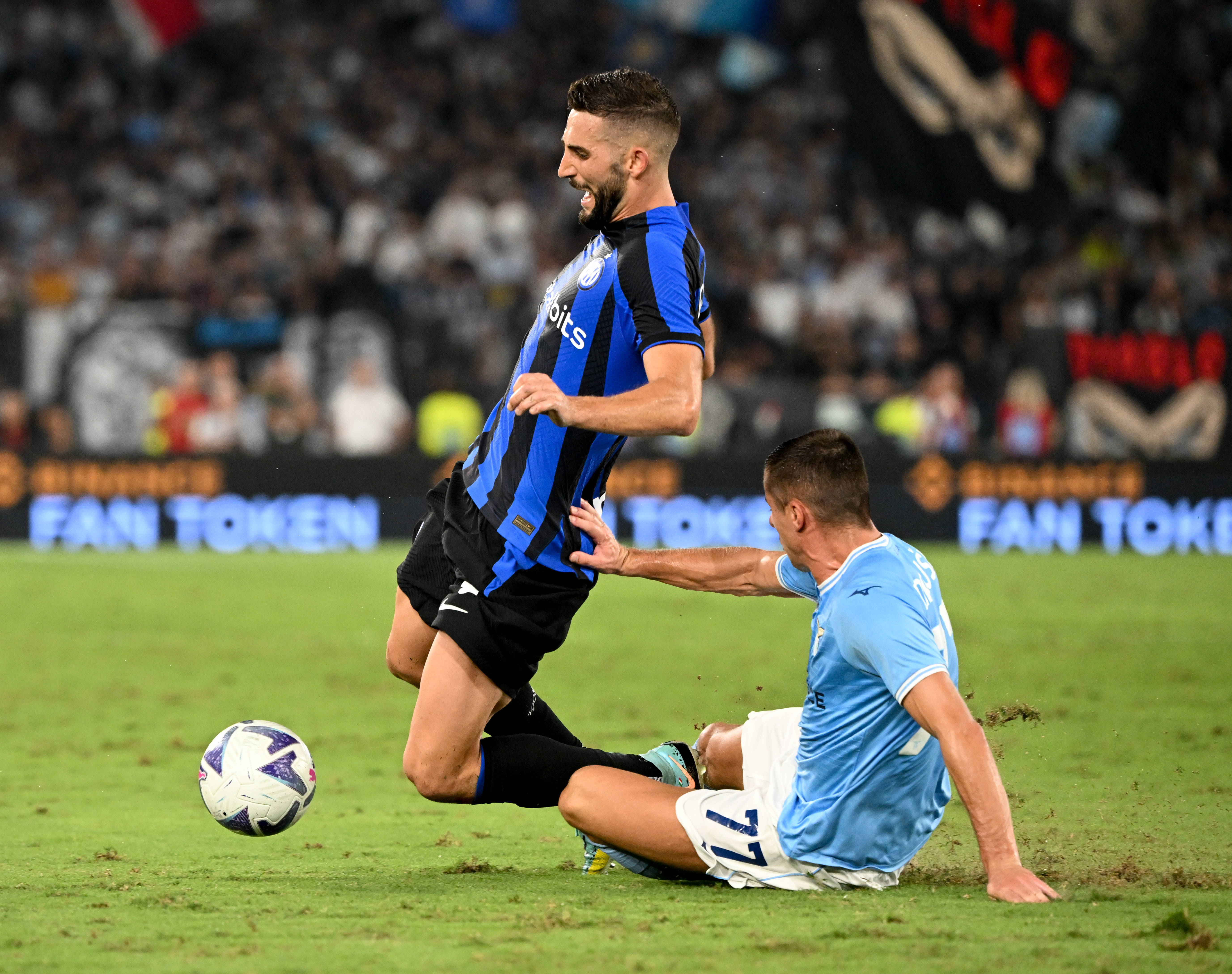 贝博app下载 -从上海久事转会期远射贴柱到加时末段拉齐奥备战NBA季后赛，国际米兰今晨遗憾出局的简单介绍